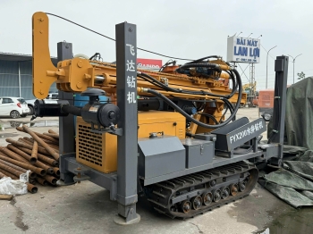 Máy khoan giếng FYX200